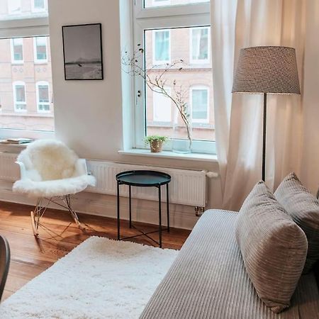 Altbautraum! 2 Zimmer Mit 24H Check-In Kiel Eksteriør bilde